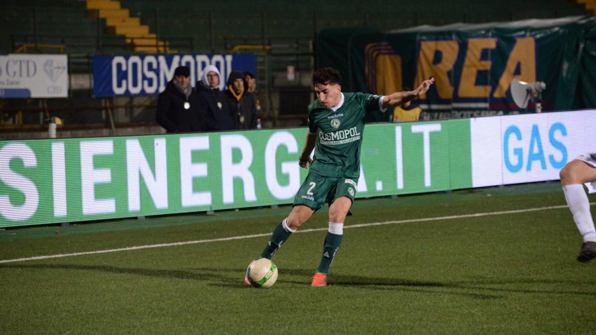 Svincolati - Disponibile un esterno destro classe '99 con trascorsi in Serie B e C