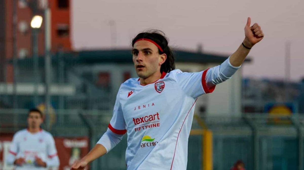 Caccia a Daniel Fossati: l'ex bomber del Borgosesia infiamma il mercato di Serie D