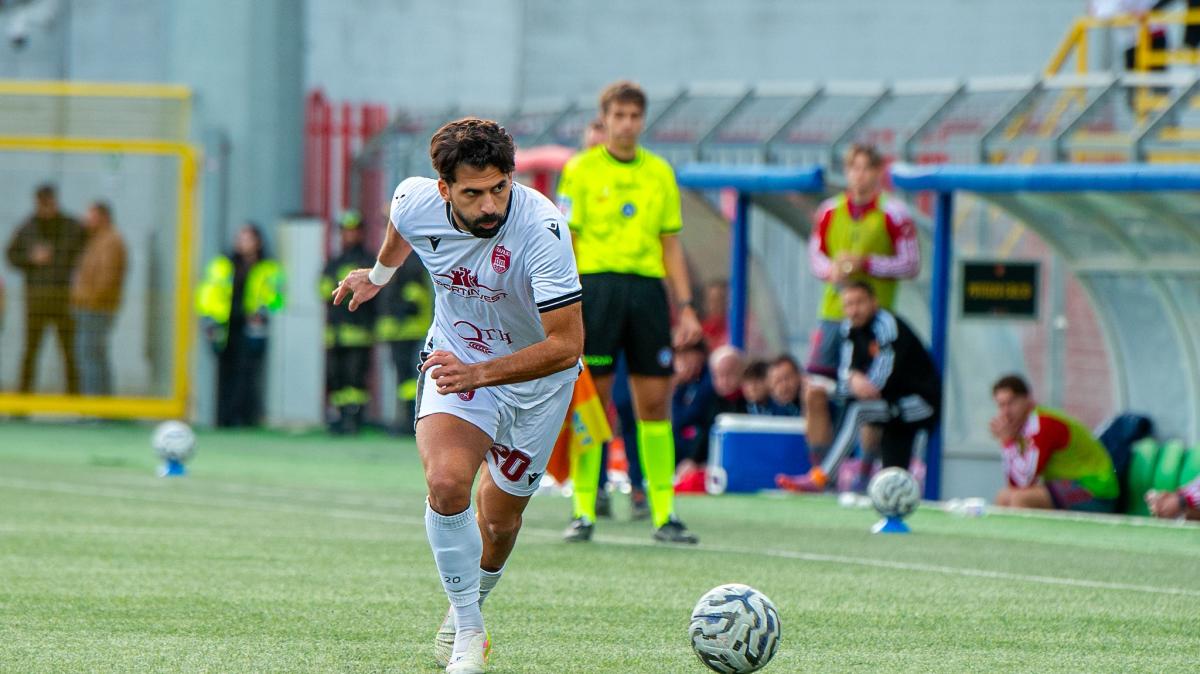 Salernitana tra campo e tribunali: la decisione su Carriero cambia i piani del mister