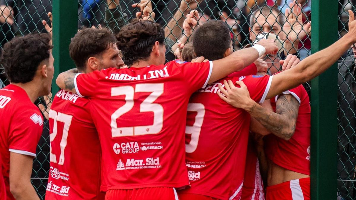 Serie D, girone E: il punto. Il Grosseto allunga, il Siena cade ancora