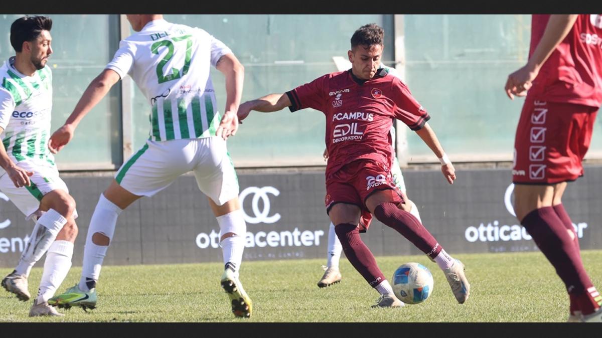 Clamoroso al D'Ippolito: la Reggina affonda nel derby, la Vigor ringrazia Cosendey