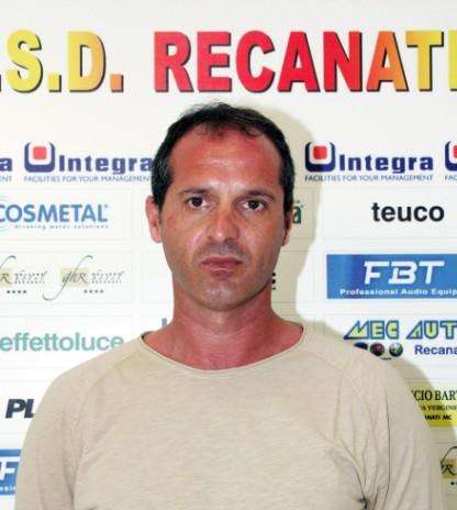 Marche - Recanatese, panchina a Pierantoni