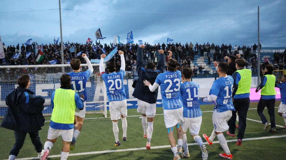 Fasano inarrestabile, Banegas firma il pokerissimo: l’Acerrana cade al Curlo