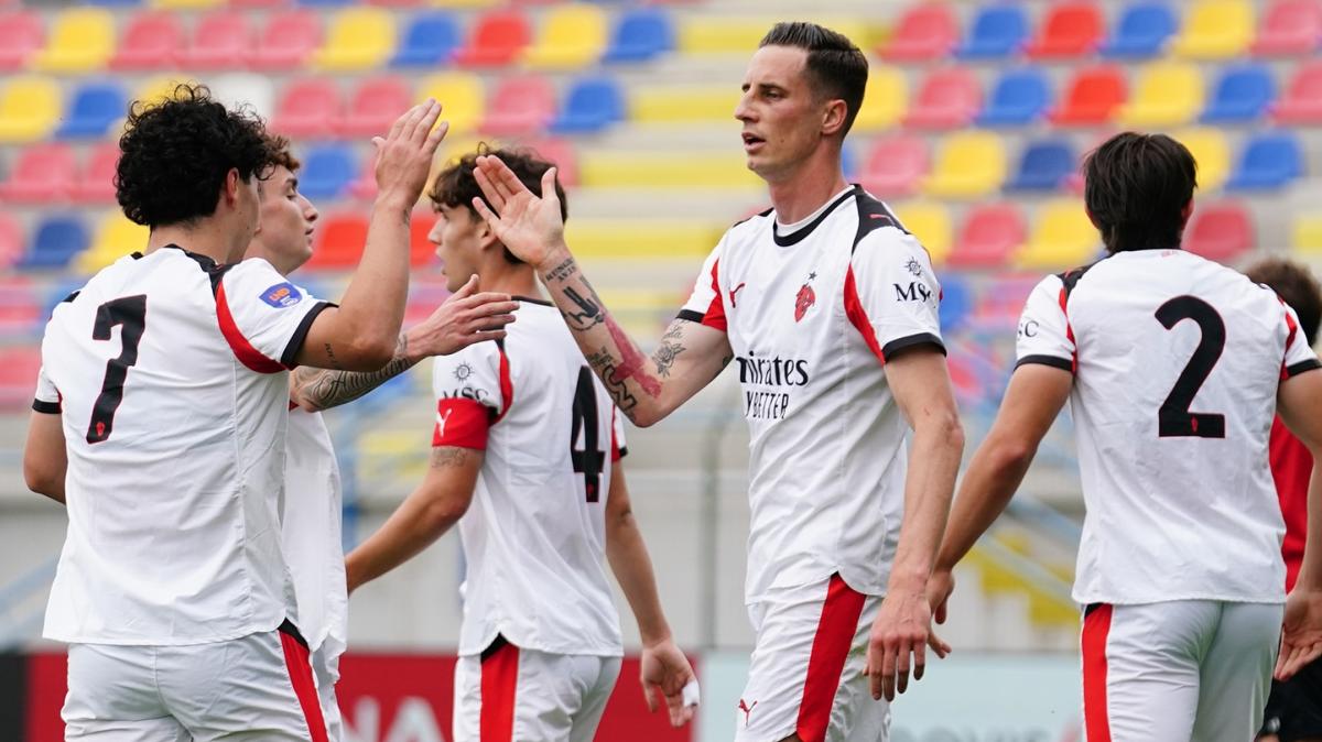 Il Milan Futuro travolge la Vogherese 10-1 e conquista i playoff di Serie D
