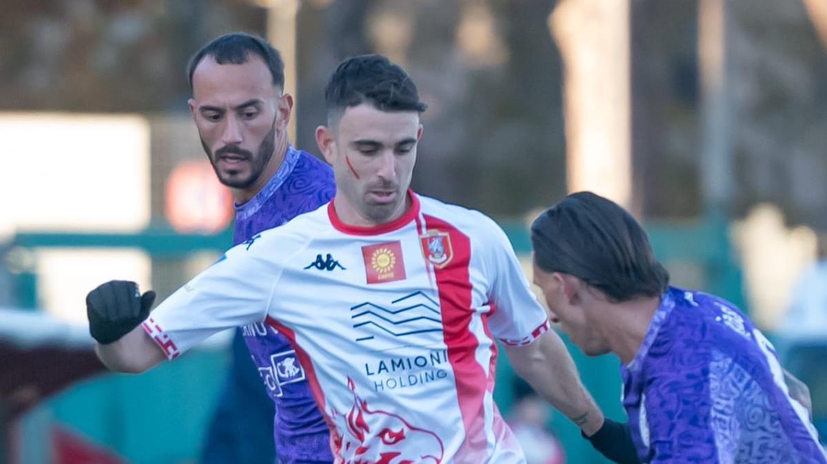 Follonica Gavorrano in pressing su un 29enne esterno offensivo