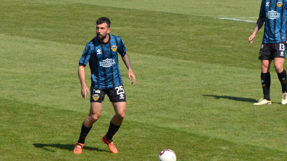 Petermann, si teme un nuovo lungo stop: esami decisivi per il centrocampista del Foggia