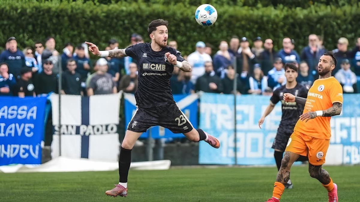 Serie D, risultati e marcatori degli anticipi giocati oggi. Cade la Reggina, Pistoiese a valanga