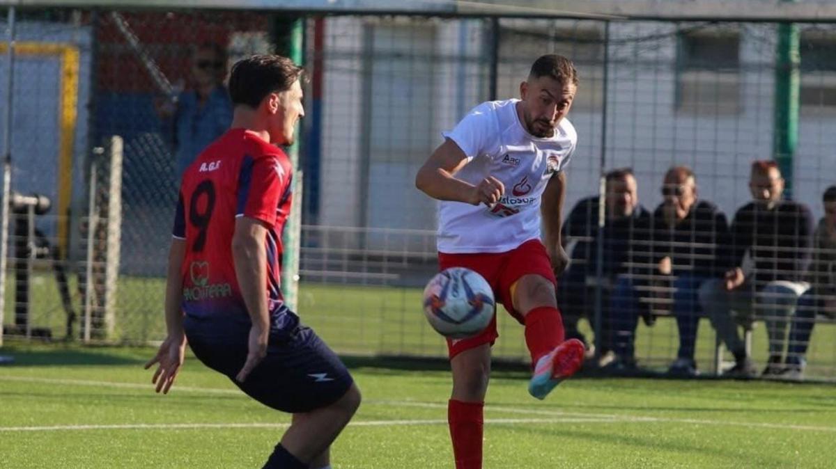 Michele Carmando, esperienza e duttilità in cerca di una nuova avventura