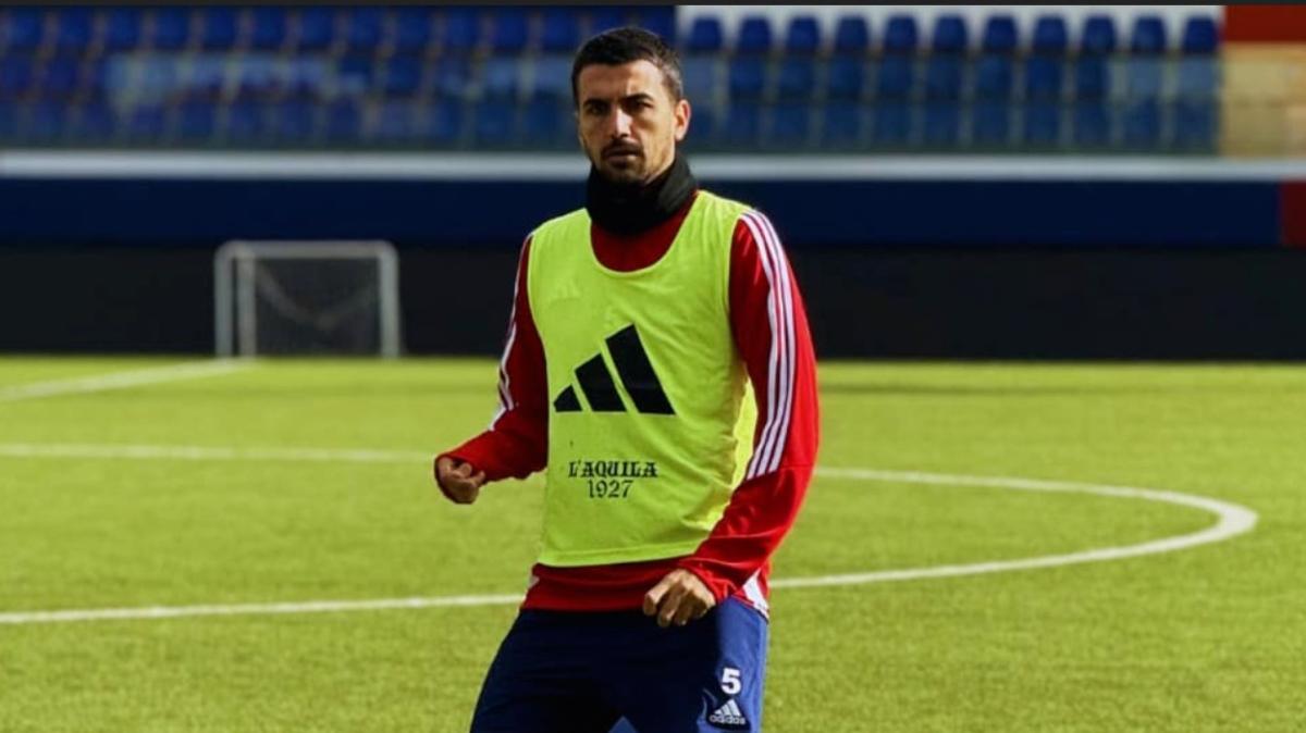 Fidelis Andria, non solo rinnovi: due calciatori ai saluti