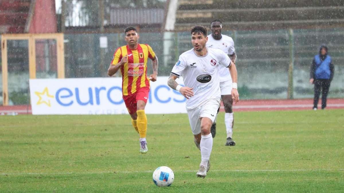Serie D, il punto sul girone I: Triangolo in vetta e la Reggina "morde" alle caviglie