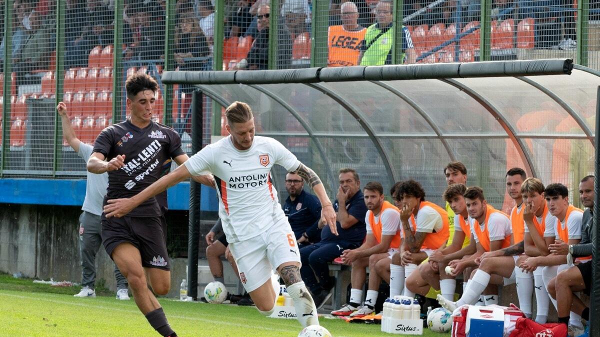 Svincolati - Sul mercato un esperto difensore con oltre 330 presenze