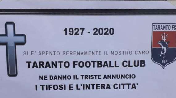 Taranto, protesta continua: in città manifesti mortuari 