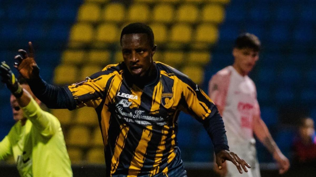 UFFICIALE: Giugliano, Balde firma il rinnovo e resta in gialloblù