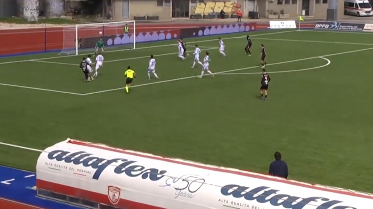 Altamura cinico con una magia di Millico: al Siracusa non basta la prestazione