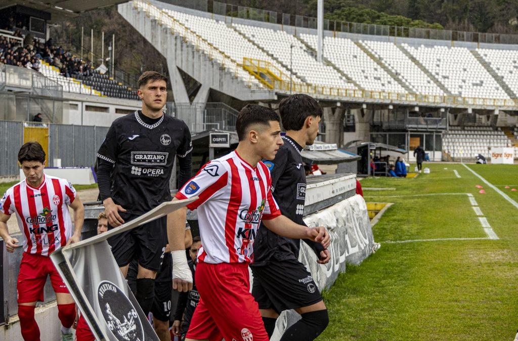 L'esordio da brividi di Donzelli al Del Duca: «Non mi sarei mai aspettato di arrivare in prima squadra proprio qui»