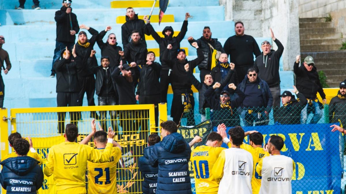 Serie D, il punto sul girone G: Scafatese, manca solo la matematica. Il Furtado-show riaccende l'Olbia, ko il Cassino