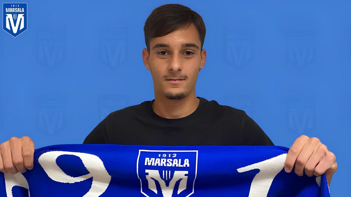 Marsala Calcio, colpo under: arriva l'esterno difensivo Andrea Parisi