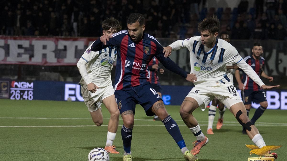 Casertana, vittoria d'oro contro l'Atalanta U23: Casarotto decide il recupero