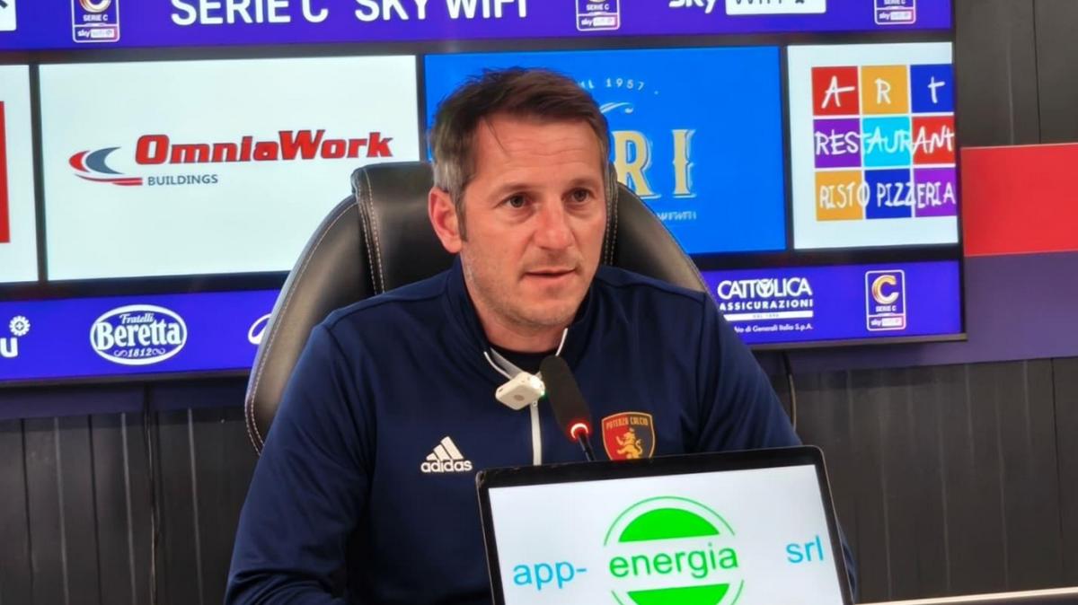 Potenza, De Giorgio sfida la capolista Benevento: «Serve la gara perfetta, ma al Viviani vogliamo difendere la nostra imbattibilità»