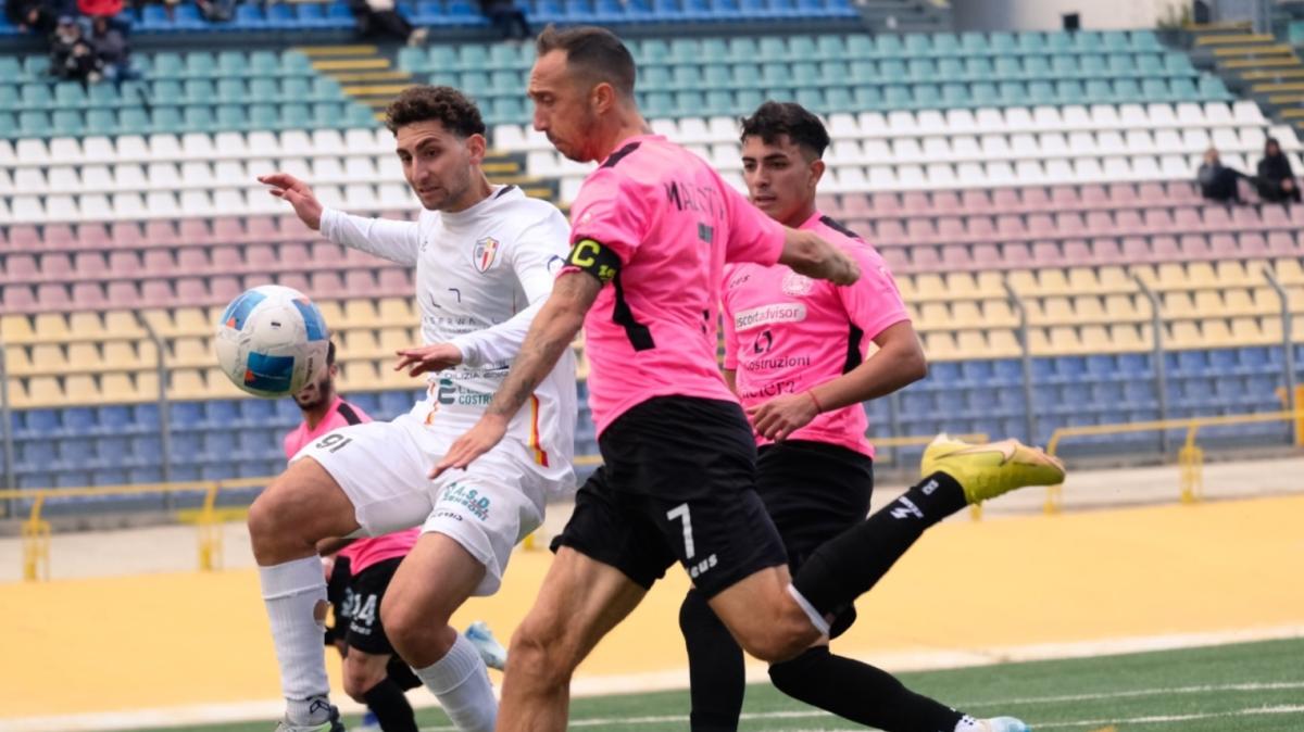 Nissa rimonta l'Athletic Palermo: vittoria 2-1 e aggancio al secondo posto