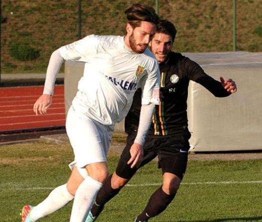 Cjarlins, Duravia: "Noi mina vagante. Strano sfidare il Belluno e se segno esulto"