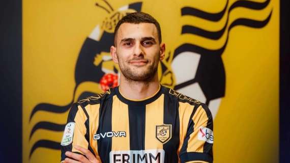 Juve Stabia, ai saluti anche Sgarbi: l'attaccante torna al Napoli