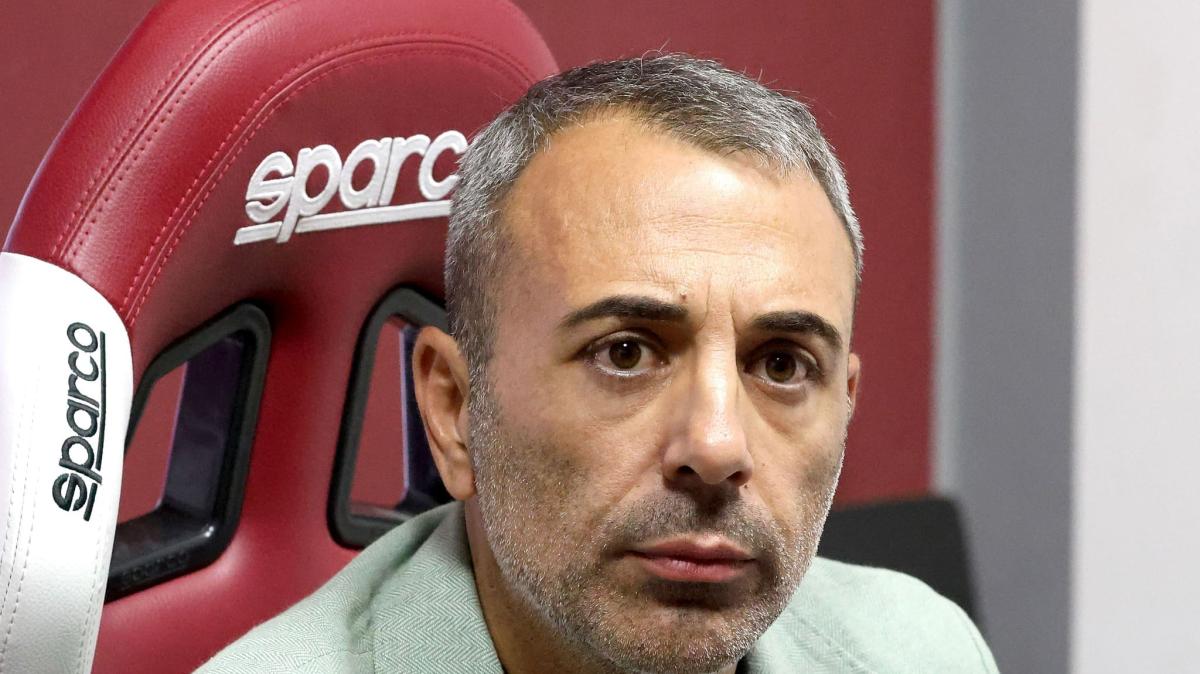 Reggina, mister Torrisi: «I ragazzi l'hanno vinta con il cuore, con l'elmetto»
