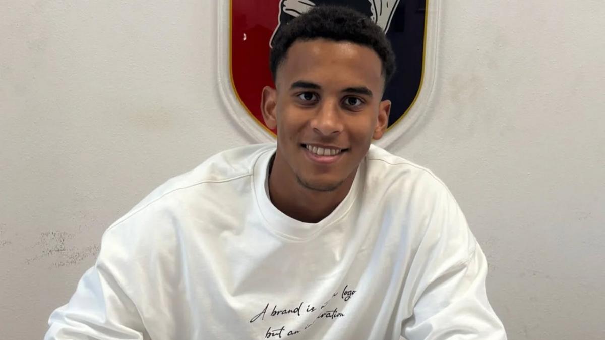 Il Sestri Levante blinda il futuro della difesa: col rinnovo di Kevin Piazza fino al 2027