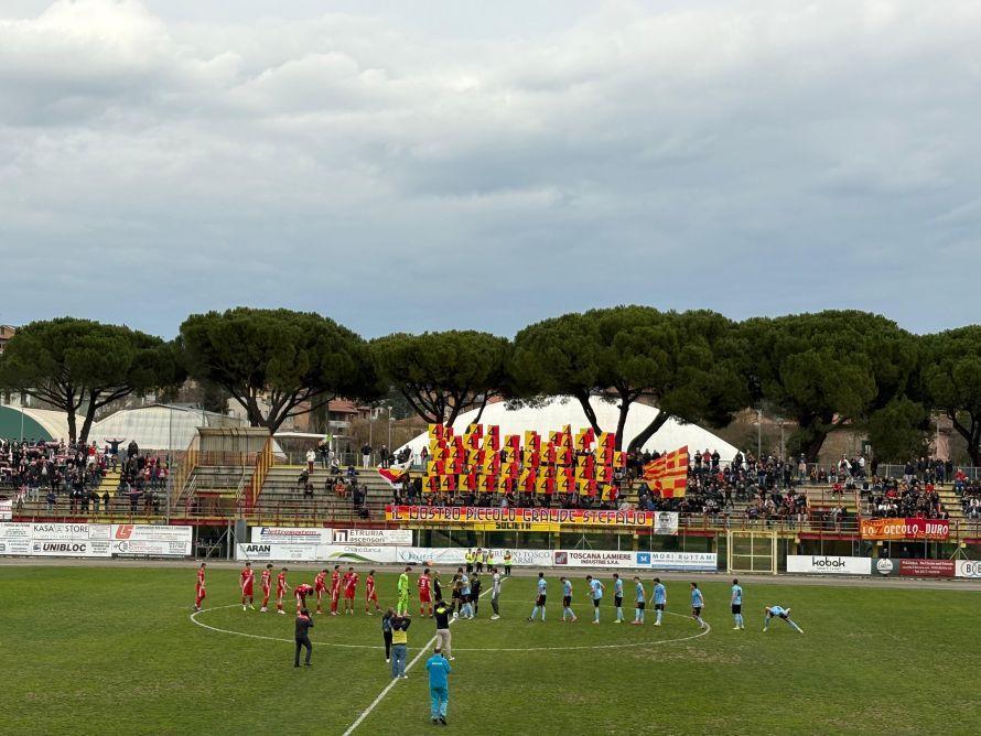 L'ex Riccobono non trema dal dischetto: il Grosseto espugna Poggibonsi e sorride