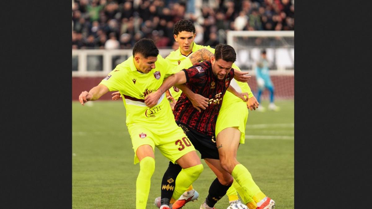 Sorrento, non c'è pace dopo il 4-0: calciatori sotto inchiesta, interviene la Procura