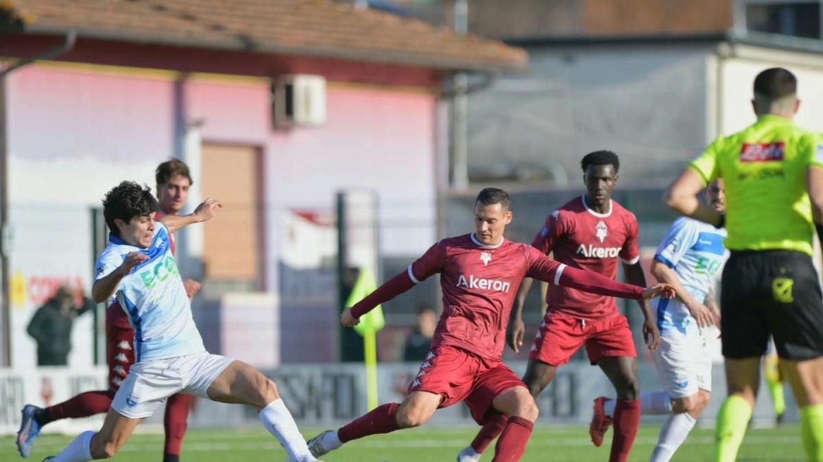 Foligno al tappeto: la furia Carcani travolge i Falchi ad Altopascio