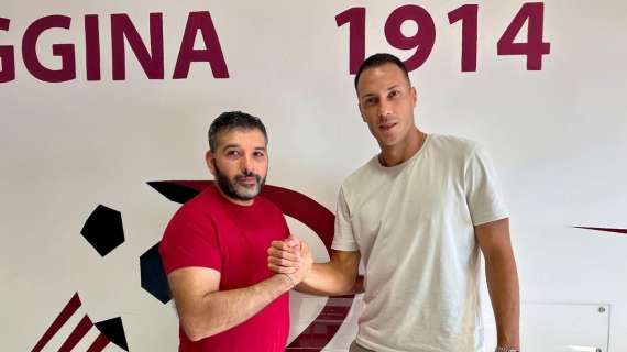 UFFICIALE: La Reggina ha il suo nuovo centravanti