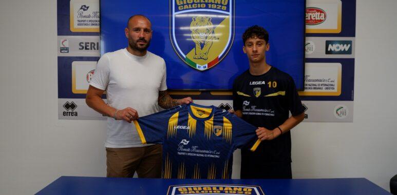 Il Lecce si fionda su un classe 2007 che gioca in Serie C