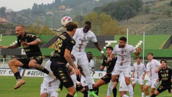 Chieti e Sambenedettese si dividono la posta in palio nel big match di giornata