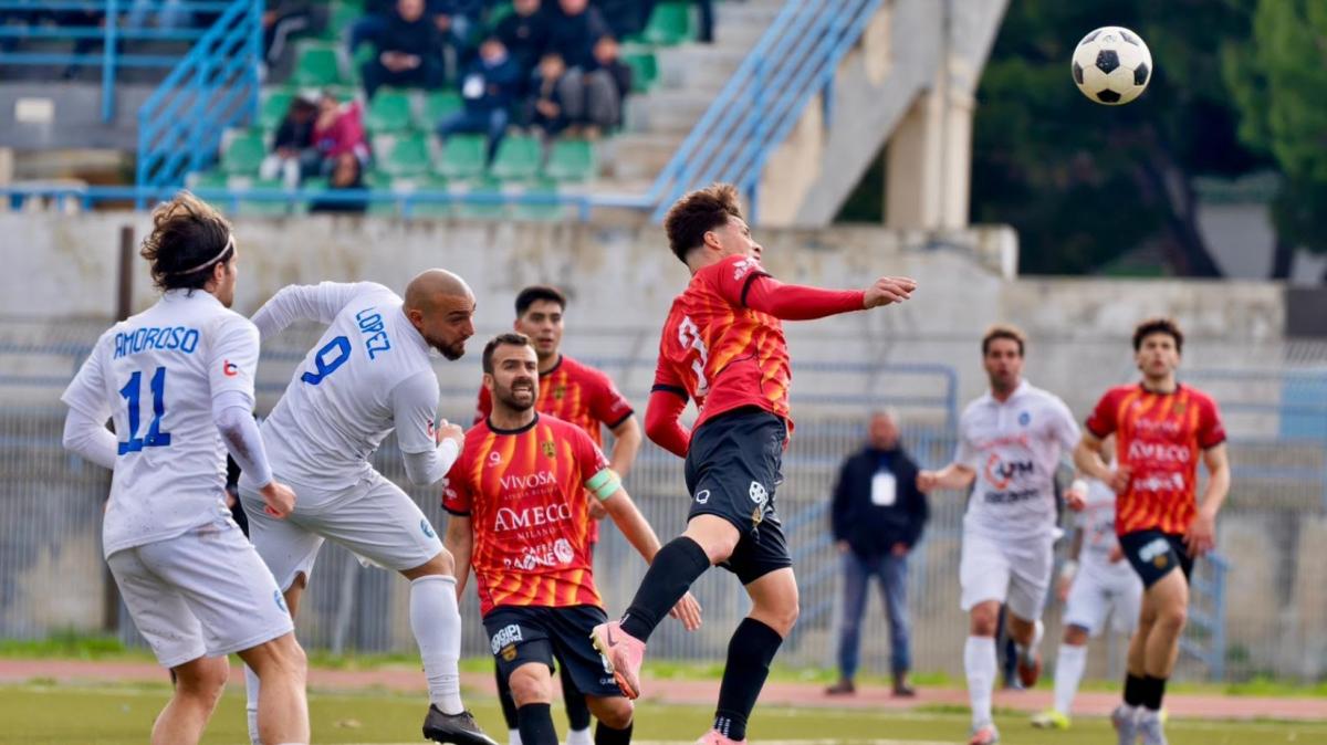 Il Bisceglie travolge l'Ugento e consolida il secondo posto