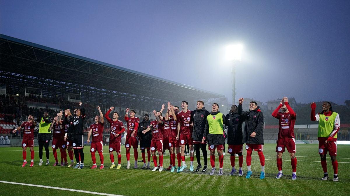 Il Teramo calpesta L'Aquila (5-2): manita storica e tabù infranto dopo nove anni