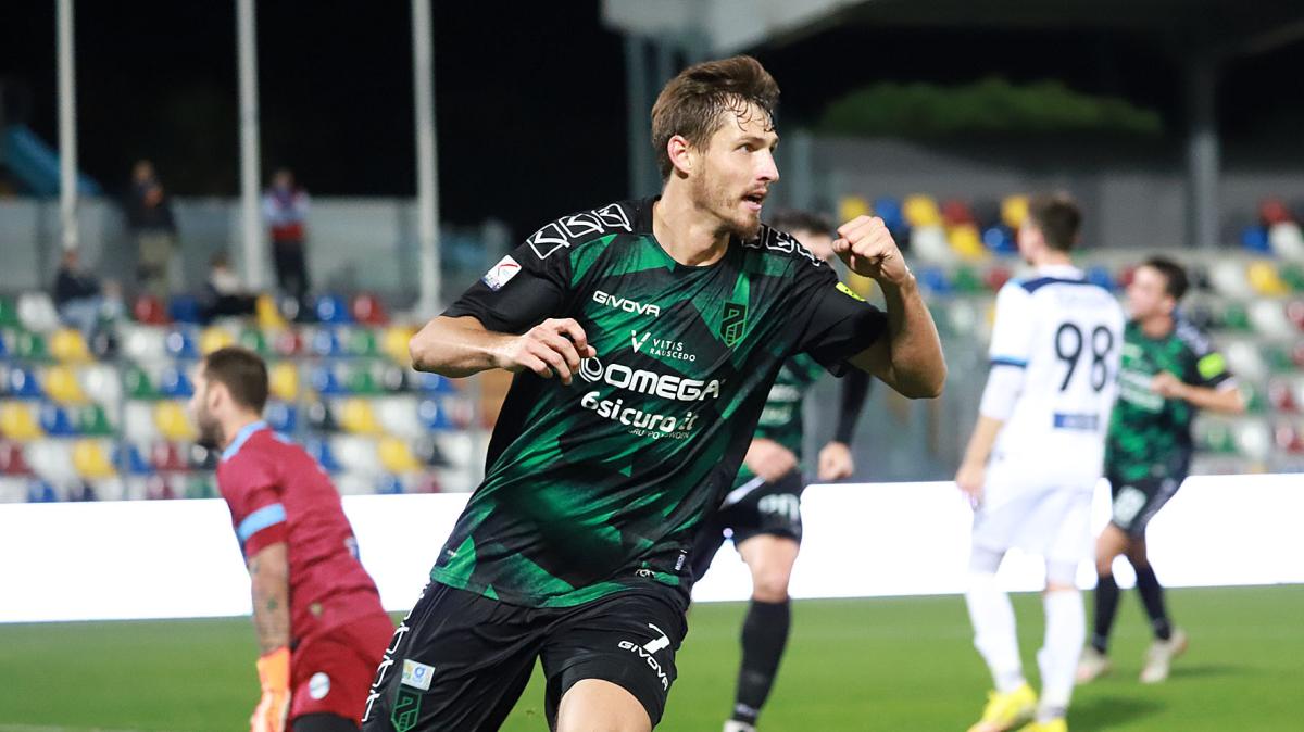 Mercato Serie C: il lituano Dubickas corteggiato da due club pugliesi