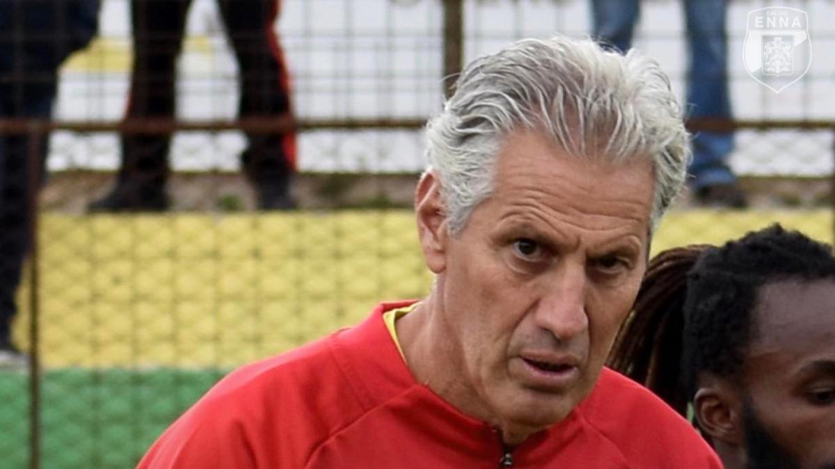 Enna, tensione in panchina poi il chiarimento: Cimino chiude la polemica con la Reggina
