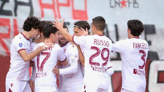 Il Livorno, con un super primo tempo, supera 3-1 il Sansepolcro