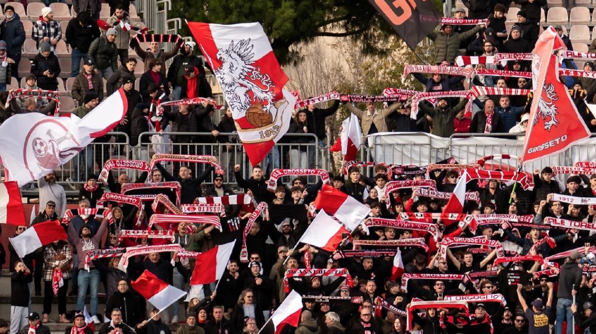 Serie D, il punto sul girone E: il Grosseto mette un altro mattoncino, il Prato va ko