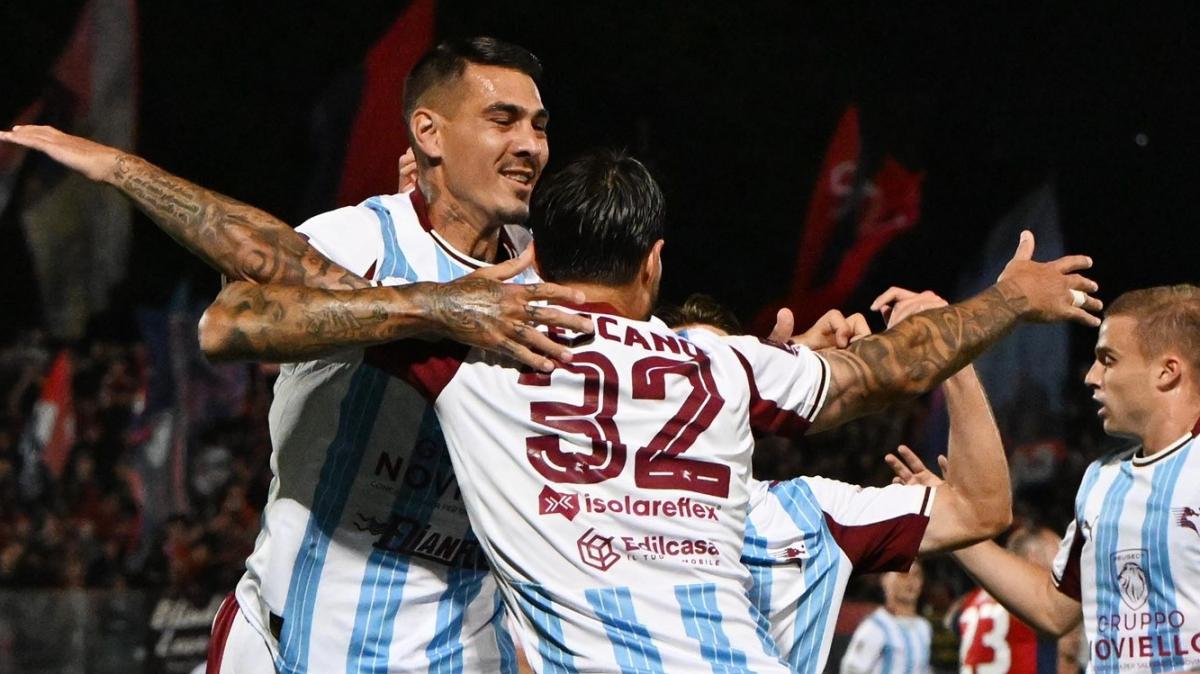 Brividi all'Arechi: la Salernitana cerca il colpo del ko nel derby contro la Casertana dopo il rocambolesco 3-2 dell'andata