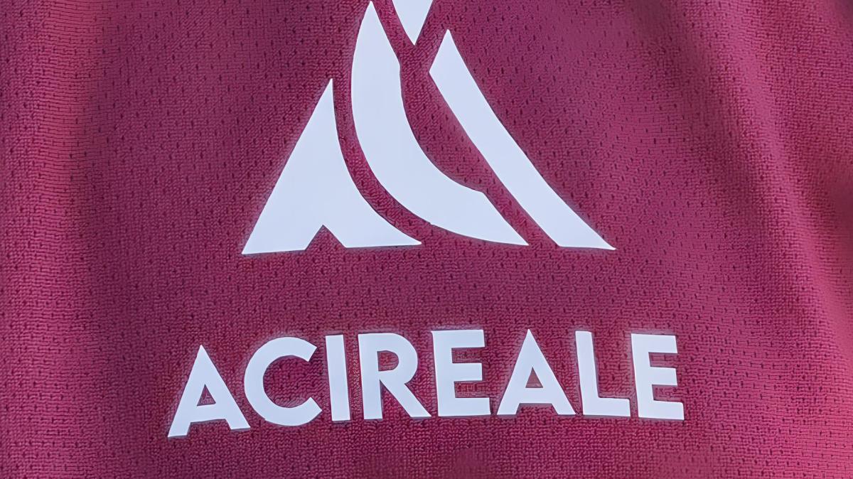 Acireale, calciomercato senza pause: in tre mesi è record di operazioni