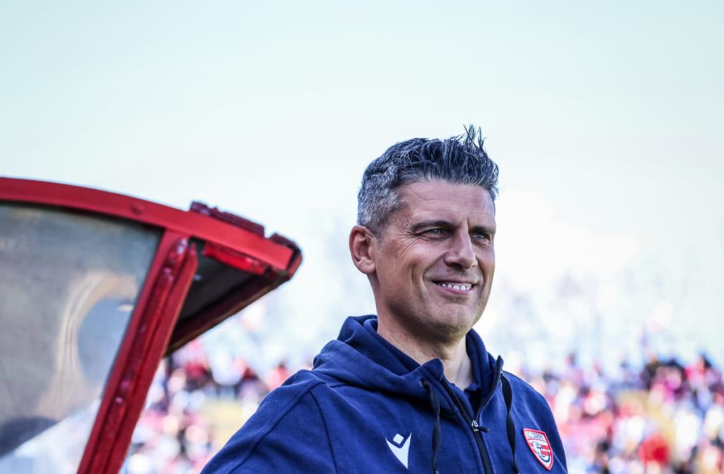 La Torres è già al lavoro per individuare il nuovo tecnico. Si pensa a Cristian Serpini