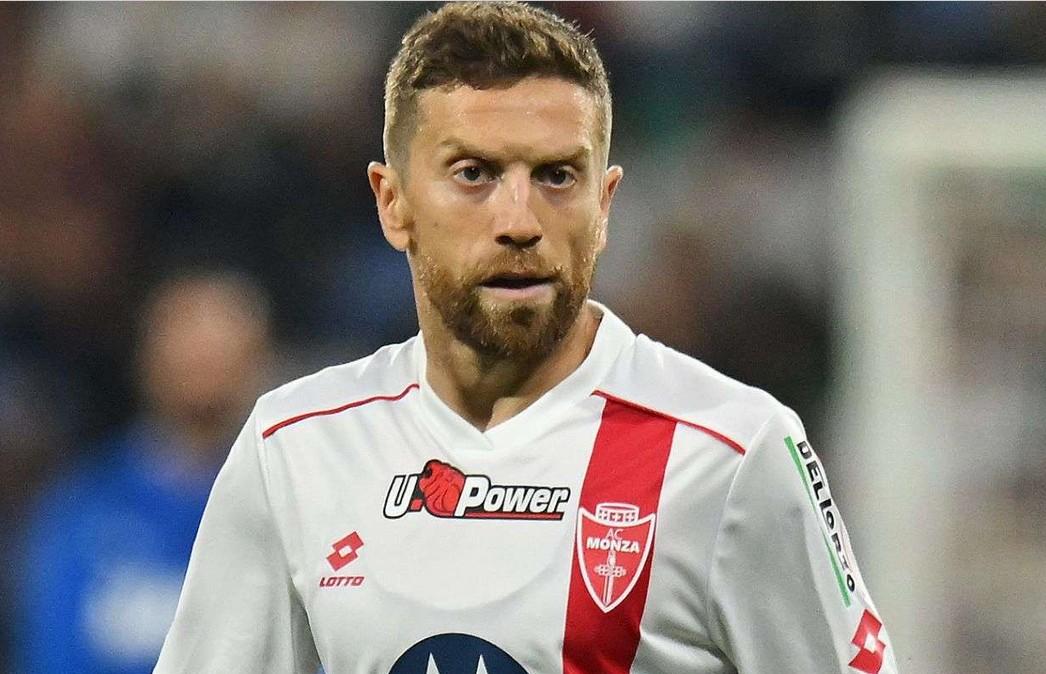 Padova-Papu Gomez, è rottura totale: il fantasista risponde sui social ma è fuori dal progetto