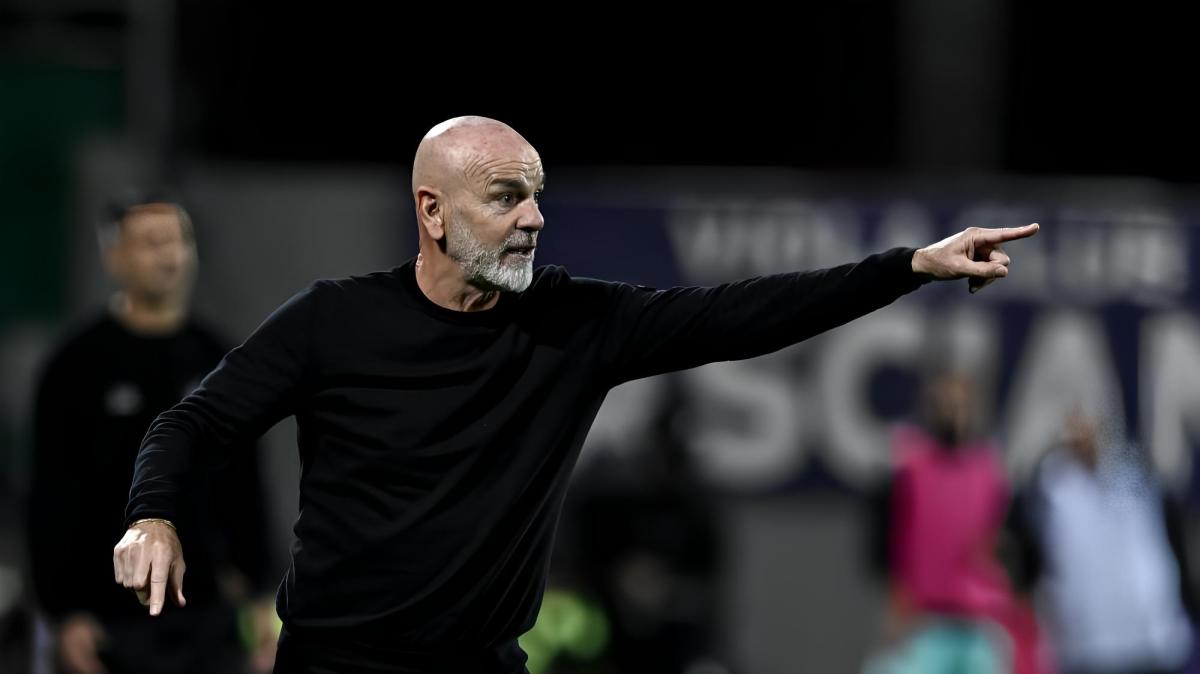 Fiorentina, esonerato Stefano Pioli: Galloppa traghettatore. E c'è un nome in pole