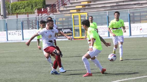 Un pari amaro, il Locri retrocede e l'Acireale condannato ai play-out