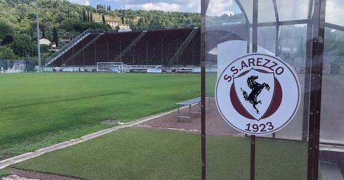 Arezzo, i calciatori convocati per domani. Aggregati tre juniores