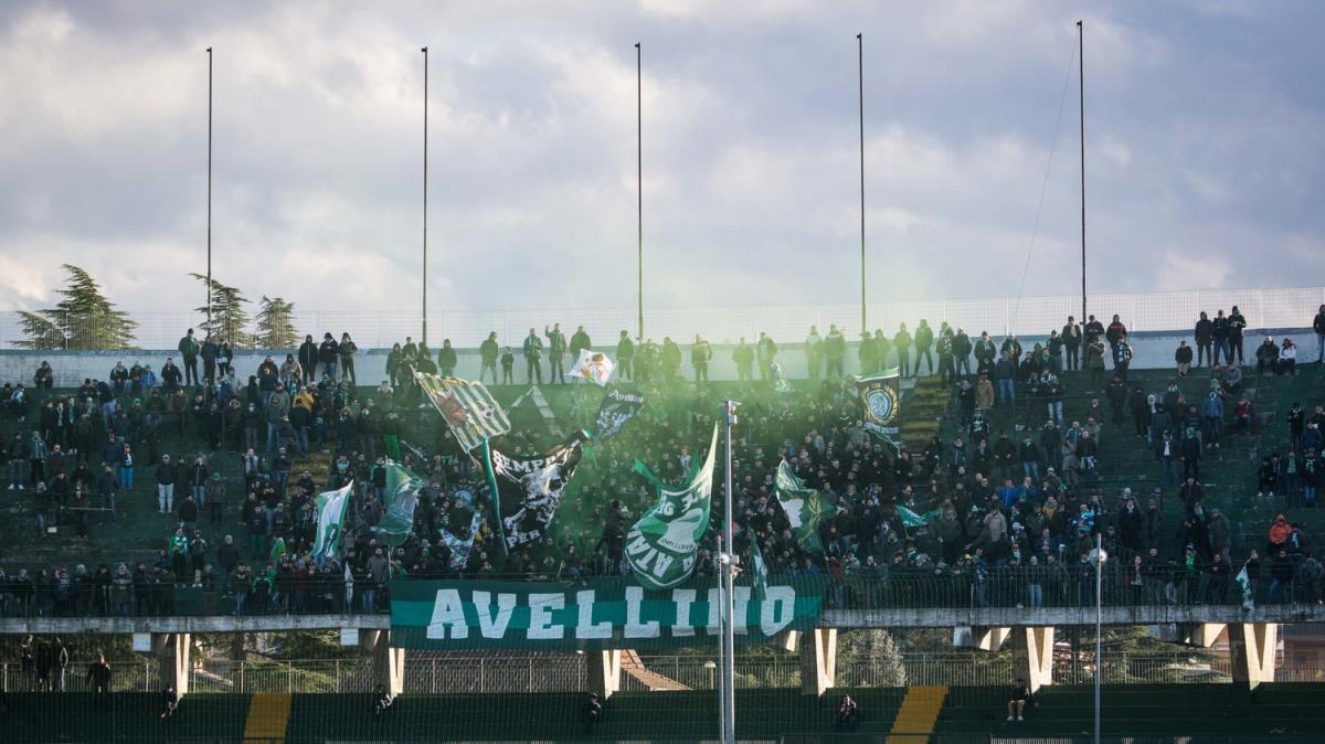 Le Borgne si presenta ad Avellino: «Scelto per i tifosi, Fabregas mi ha consigliato questa piazza»