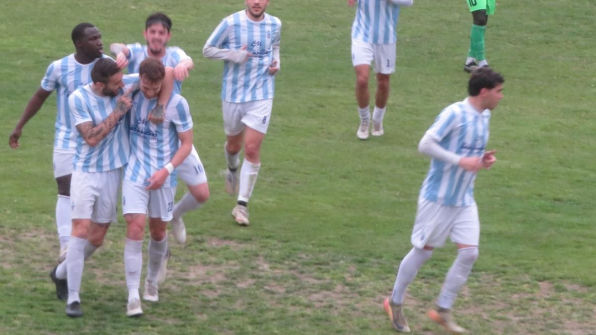 Derby salvezza: il Faenza espugna Solarolo in dieci uomini