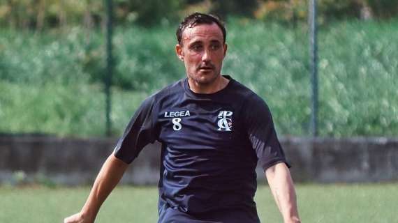 Poesio, il bomber (21 gol) senza età del Pavia: «Il segreto? Vado sempre a mille»